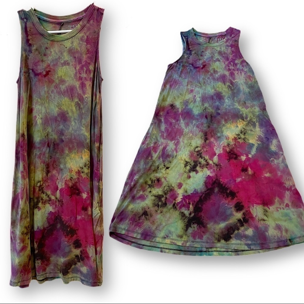 Reverse dyed watercolor galaxy dress purple magenta size S sleeveless pockets